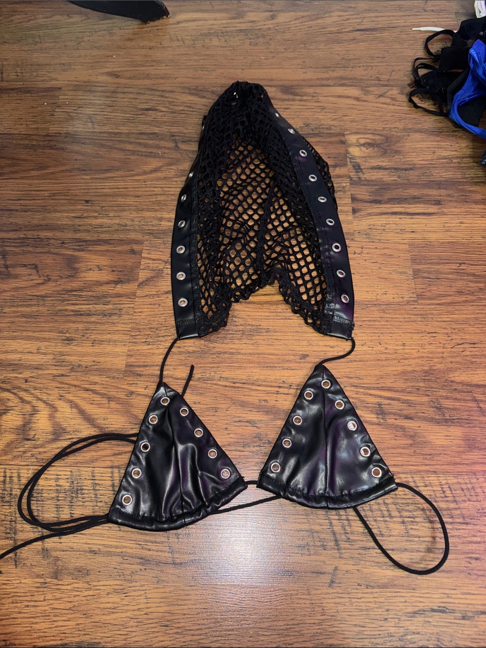 Black Faux Leather Triangle Bikini Top w Eyelet Detail & attached Net Hood 29.T